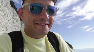 Trip thrash. Nudist hotty unexpectedly sucks blogger's knob
