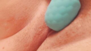 I got a recent O enchancing cream!! See me rub my clitoris with it.