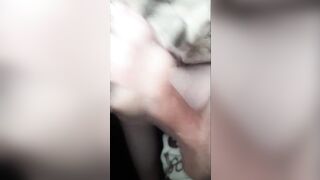 Мило дрочить на порно . ИГРАЯ С ИГРУШКОЙ