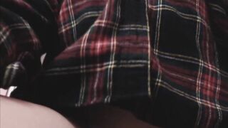 Now drop your boxers and give me 3 cum shots... after u check the link in my bio