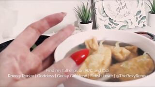Giantess Roxxxy devours pho