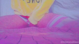 Pov I'm in front of u masturbating my snatch and I squirt on your face slutty amateur hotty eighteen