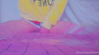 Pov I'm in front of u masturbating my snatch and I squirt on your face slutty amateur hotty eighteen