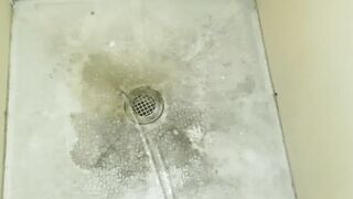 Mama let me pee in shower at an abandon cabin in the woods