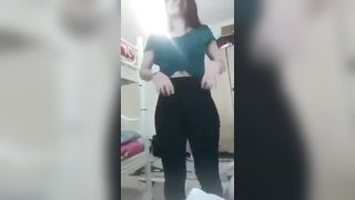liseli lezler oynasiyor