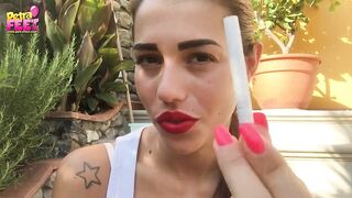 Dose of nicotine for breathtaking brunette hair