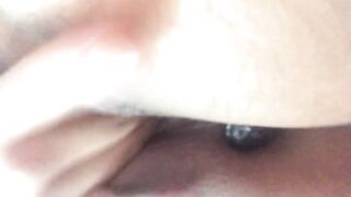 Gozando gostoso pensando nele