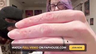67 Giantess Lengthy Finger Bite