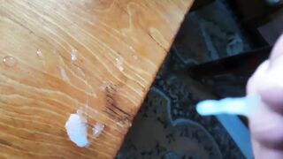 I finished on the table very thick goo