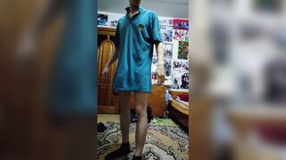 Twat hunter showed his built body and nice-looking cock