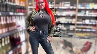 Spontaneous sex date—this guy won't forget this shopping travel anytime in a short time.