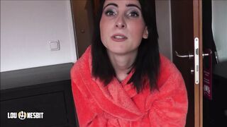 Cheating on my boyfriend with delivery dude