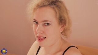 Sexually excited Golden-haired Housewife Peska Touches Herself in Daybed