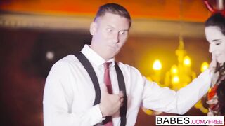Honeys - Office Obsession - Hawt halloween suit contest