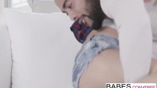 Chicks- Hollywood Fantasies - Sara Luv