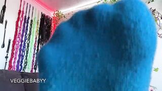 wank to perspired sneakers, toenails, leggings, striptease - veggiebabyy