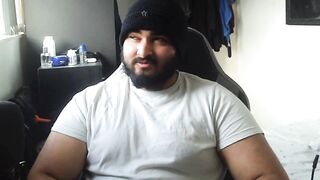 Hunk Solo Eating Fruit and Talking About His Day #1