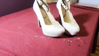 Large JIZZ FLOW on Hot JUST FAB plateau pumps