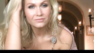 Lascivious bit-tit golden-haired hottie disrobes and rubs snatch to hard climax