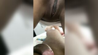 Me Flagrou Batendo uma e Não RESISTIU Sentou na pica como se nao houvesse amanha