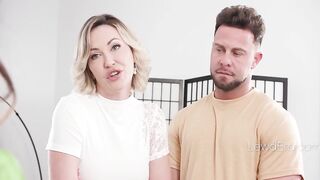 two Massuese Screw Client After Looking At His Insufferable Wife