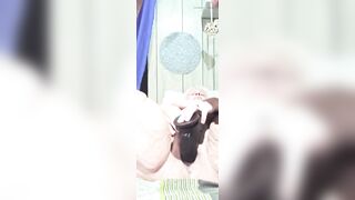 Getting to the Center of That Creamy Chewy Cunt