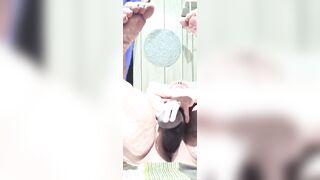 Getting to the Center of That Creamy Chewy Cunt