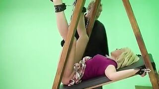 Casandra Twat Whip Classic10179