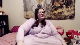 Large Cutie Dee Rides Her Stud