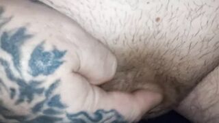 Fingering my Lil diclet untill I cum