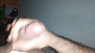 I come to squirt thinking about my girlfriend's butt