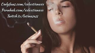 Lustful Latin chick Plays In Watch Throughout Pants