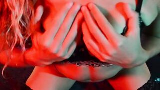 Small Amateur Cums All Over Sex-toy