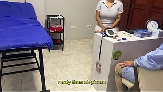 Doctor examines patient's cunt and they end up giving her a precious climax