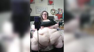 SSBBW big beautiful woman Stomach Female-dominator Baths Undress