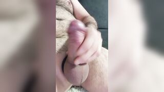 Quieres saborear mi polla y mi leche?