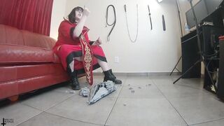 BTS Giantess Empress Destroys Star Destroyer