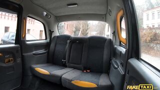Screwing the HAWT TEACHER from the School Run - Fake Taxi