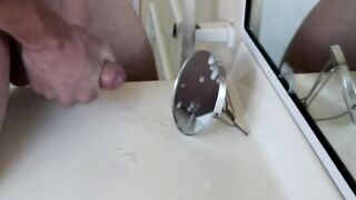 THICK WHITE RAMROD JERKS OFF TO HEAVY EJACULATION ALL OVER THE BATH MIRROR! SOLO HUNK CLIMAX