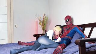 Spider sex, oral job and jumping on wang