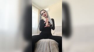 Thinking of u cuming on my face ?
