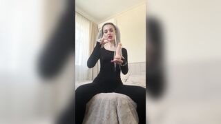 Thinking of u cuming on my face ?