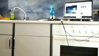 Teen Sexydea Fingering Herself on Live Livecam