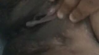 Trop excitée tempi si je me fais prendre par maman