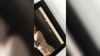 VEHEMENT LESBIAN BABES BANG EVERY OTHER'S TWATS