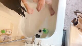 CLEAN HAIR IN ADVANCE OF SHOWER