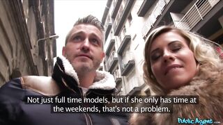 Public Agent Worldclass Wifey Screws a Stranger during the time that her Spouse Waits Outside