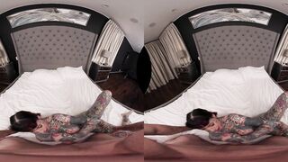 Spy's Beauties: A tattoo session