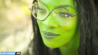 Ana Foxxx Makes Kenna James Cum Hard on a Green Sex toy - Naughty Porn Cosplay Parody
