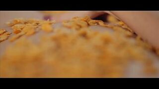 I Widen My Pussy and Came So Hard Rolling Around in Cornflakes